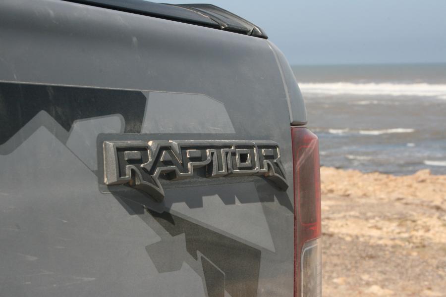 Логотип Ford Ranger Raptor 2018 года  (EU) (фото 143 из 144)